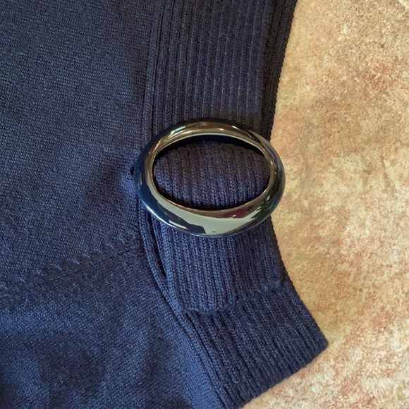 Energie Off the Shoulder Black Sweater - Picture 3 of 5